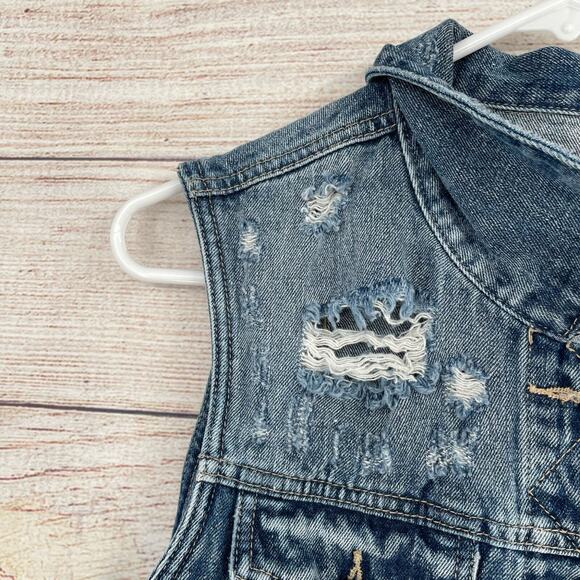 Kancan‎ Distressed Denim Trucker Jean Vest Juniors Size XL Blue Medium Wash - Picture 4 of 15